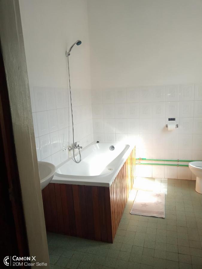 Le Manoir Panzió Antananarivo Kültér fotó